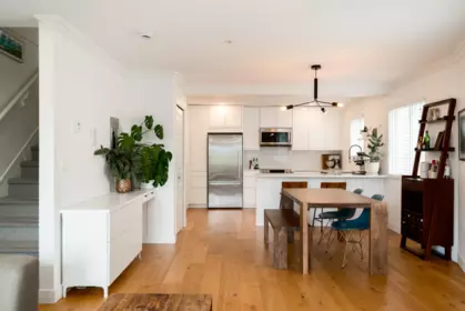 2042 Triumph Street, Vancouver, BC, Vancouver — Townhouse for sale