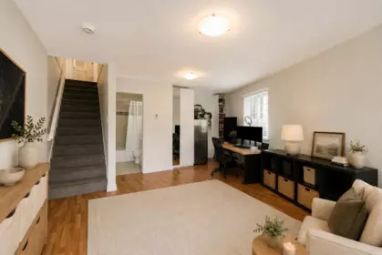 Kitchen Island Photo of 2042 Triumph Street, Vancouver, BC