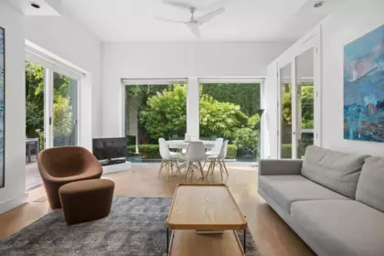 100 1550 W 15th Avenue, Vancouver, BC, Vancouver — Apartment/Condo for sale