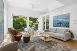 100 1550 W 15th Avenue, Vancouver, BC
