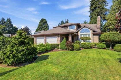 16237 Northglen Place, Surrey, BC, Surrey — Single Family Residence for sale