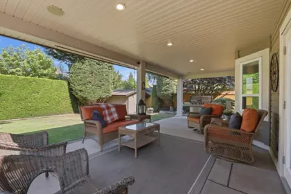 Garden / Landscaping Photo of 16237 Northglen Place, Surrey, BC