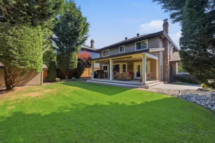 Hot Tub / Spa Photo of 16237 Northglen Place, Surrey, BC