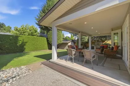 Swimming Pool Photo of 16237 Northglen Place, Surrey, BC