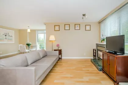 301 5860 Dover Crescent, Richmond, BC, Richmond — Apartment/Condo for sale