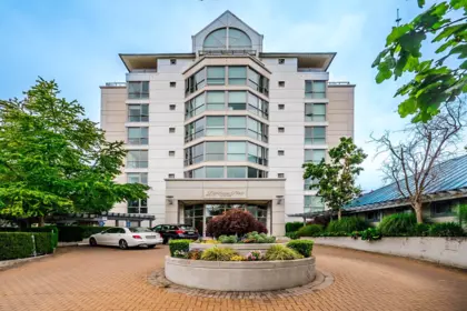 301 5860 Dover Crescent, Richmond, BC, Richmond — Apartment/Condo for sale