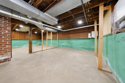 Hot Tub / Spa Photo of 1225 W 26th Avenue, Vancouver, BC