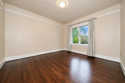 Powder Room Photo of 1225 W 26th Avenue, Vancouver, BC