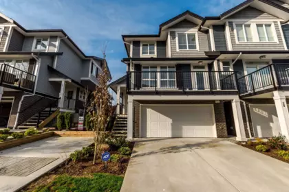 21 7157 210 Street, Langley, BC, Langley — Townhouse for sale