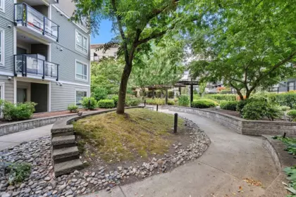 Outdoor Patio Photo of 328 13789 107a Avenue, Surrey, BC