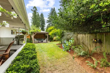 Outdoor Deck Photo of 21678 Mountainview Crescent, Maple Ridge, BC