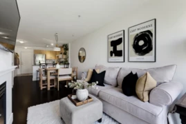323 332 Lonsdale Avenue, North Vancouver, BC