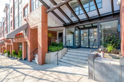 411 345 Lonsdale Avenue, North Vancouver, BC, North Vancouver — Apartment/Condo for sale