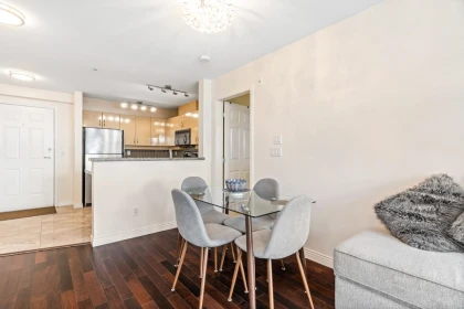 Pantry Photo of 411 345 Lonsdale Avenue, North Vancouver, BC
