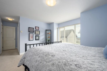 Basement Recreation Room Photo of 15 19219 67 Avenue, Surrey, BC