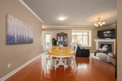 Breakfast Nook Photo of 15 19219 67 Avenue, Surrey, BC