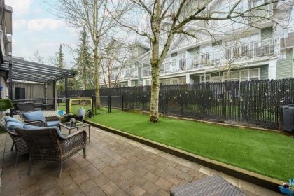Garden / Landscaping Photo of 15 19219 67 Avenue, Surrey, BC
