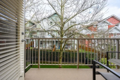 Office / Den Photo of 15 19219 67 Avenue, Surrey, BC