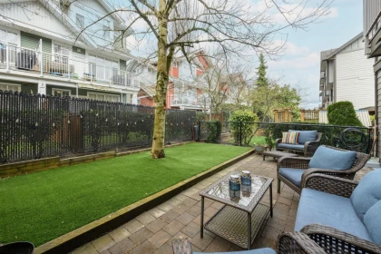 Swimming Pool Photo of 15 19219 67 Avenue, Surrey, BC