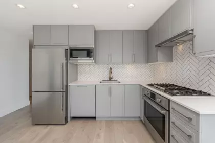 807 2435 Kingsway, Vancouver, BC, Vancouver — Apartment/Condo for sale