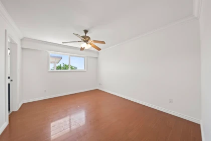 Breakfast Nook Photo of 638 E 61st Avenue, Vancouver, BC