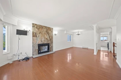 638 E 61st Avenue, Vancouver, BC, Vancouver — Single Family Residence for sale