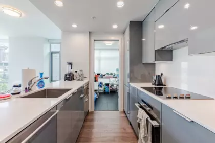 Primary Bathroom Photo of 1209 161 W Georgia Street, Vancouver, BC