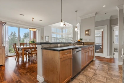 Breakfast Nook Photo of 407A 45595 Tamihi Way, Chilliwack, BC