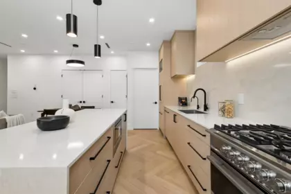 1 3639 E 46th Avenue, Vancouver, BC, Vancouver — Townhouse for sale