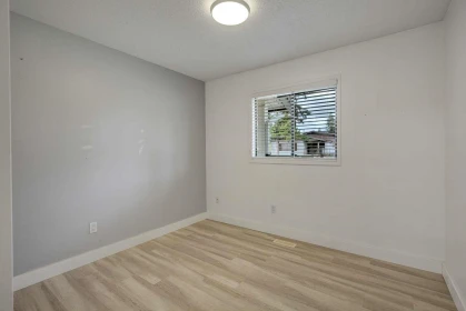 Mudroom Photo of 19694 46 Avenue, Langley, BC