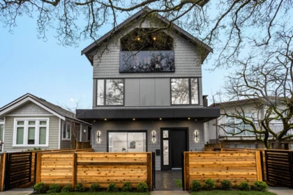 2 3275 Graveley Street, Vancouver, BC, Vancouver — Half Duplex for sale