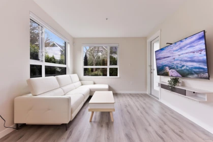 112 9233 Odlin Road, Richmond, BC, Richmond — Apartment/Condo for sale