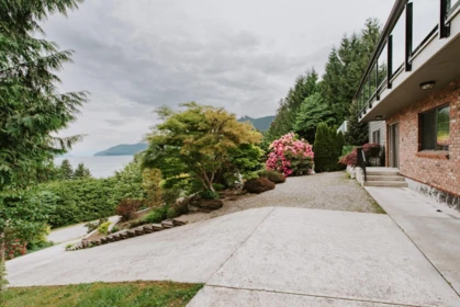 Dining Area Photo of 6950 Porpoise Drive, Sechelt, BC