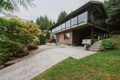 Family Room Photo of 6950 Porpoise Drive, Sechelt, BC