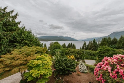Living Room Photo of 6950 Porpoise Drive, Sechelt, BC