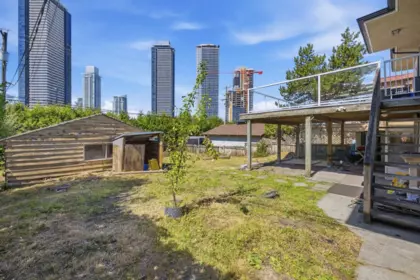 Hot Tub / Spa Photo of 4656 Brentlawn Drive, Burnaby, BC