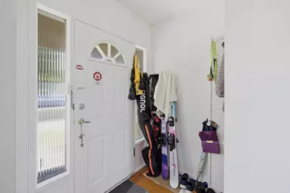 4656 Brentlawn Drive, Burnaby, BC, Burnaby — Single Family Residence for sale