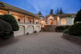 13464 13a Avenue, Surrey, BC