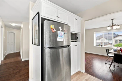Walk-In Closet Photo of 18 5415 Peach Road, Chilliwack, BC