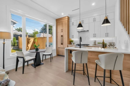 Kitchen Photo of 2 3271 E Georgia Street, Vancouver, BC