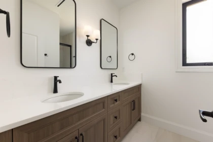 Laundry Room Photo of 4 3874 Winlake Crescent, Burnaby, BC