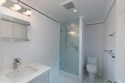 Mudroom Photo of 5530 Greenleaf Road, West Vancouver, BC