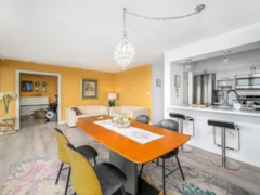 1501 4353 Halifax Street, Burnaby, BC
