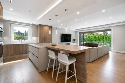 Breakfast Nook Photo of 955 Forest Hills Drive, North Vancouver, BC