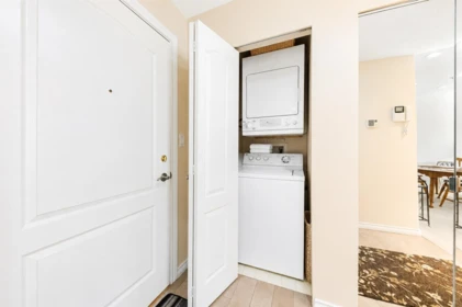 Bedroom 3 Photo of 302 1765 Marine Drive, West Vancouver, BC