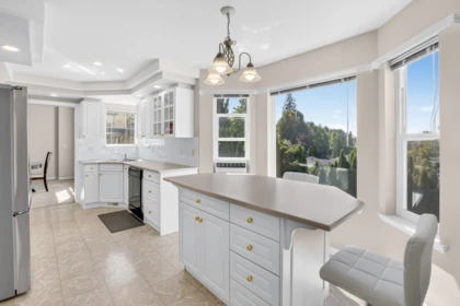 Breakfast Nook Photo of 23836 Zeron Avenue, Maple Ridge, BC