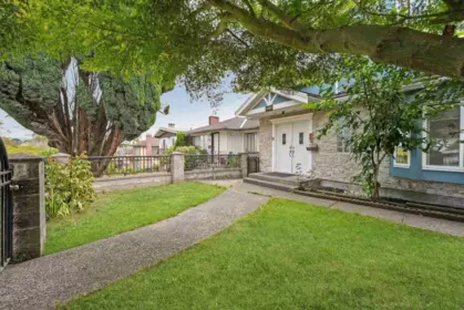 3054 E 5th Avenue Avenue, Vancouver, BC, Vancouver — Single Family Residence for sale