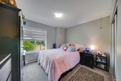 Family Room Photo of 9 6299 144 Street, Surrey, BC