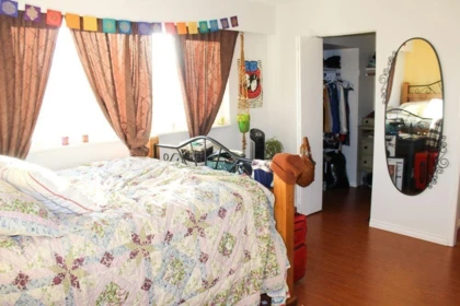 Primary Bedroom Photo of 6762 Kneale Place, Burnaby, BC