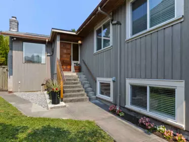Living Room Photo of 4041 W 39th Avenue, Vancouver, BC